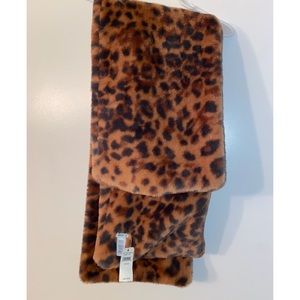 Fuzzy Cheetah Print Scarf